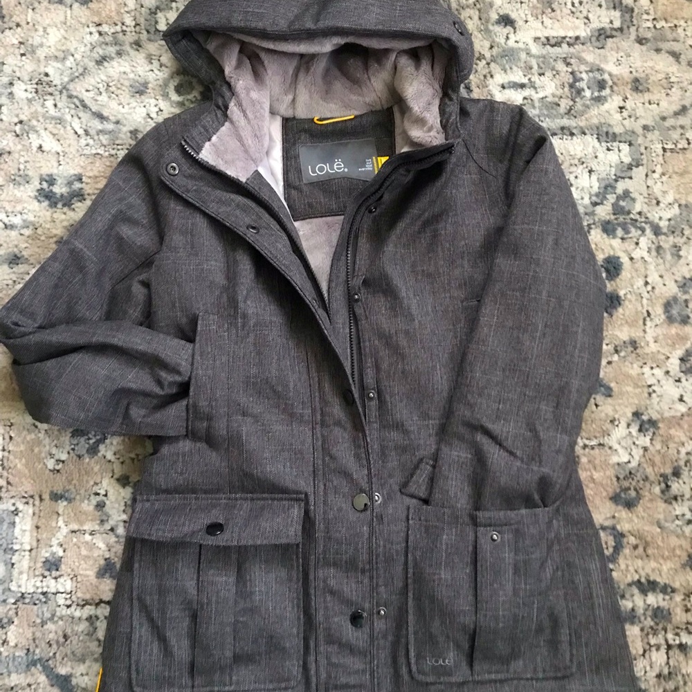 NWOT Lolë Gray Winter Coat